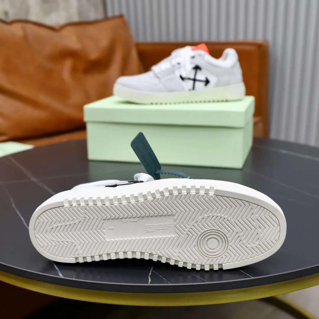 Men's shoes: 462💰💶【off-white】👫 Original one-to-one replica, high-end quality🥳The latest model has not been listed on the official website yet, the top version. Fabric: Imported original leather splicing Lining: Imported breathable mesh Outsole: Original rubber soft, light and wear-resistant Outsole Male 38-44 (customized for 45 and 46)